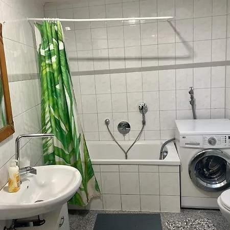 Homestay Monteurzimmer Hegelsberg *